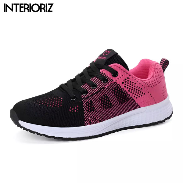 Melhor tênis para caminhada feminino na cor rosa, mostrando o tecido respirável e o solado flexível.
